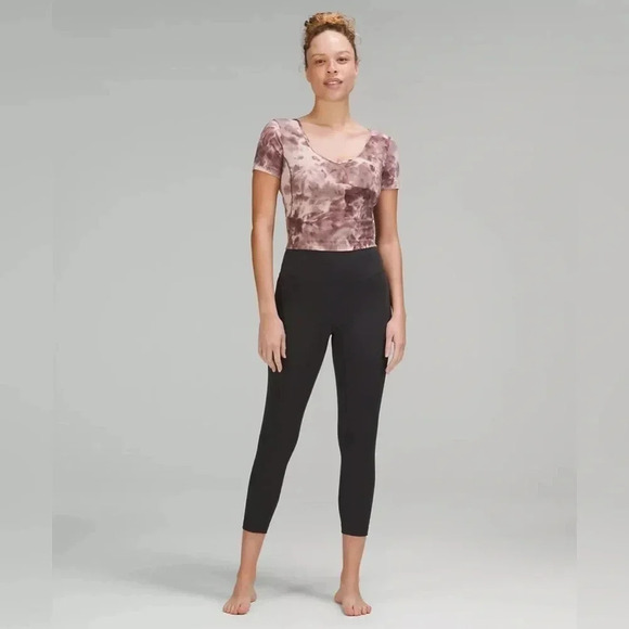 Lululemon Align Tee Diamond Dye Neutral Color Top Size 6 New - Picture 10 of 10